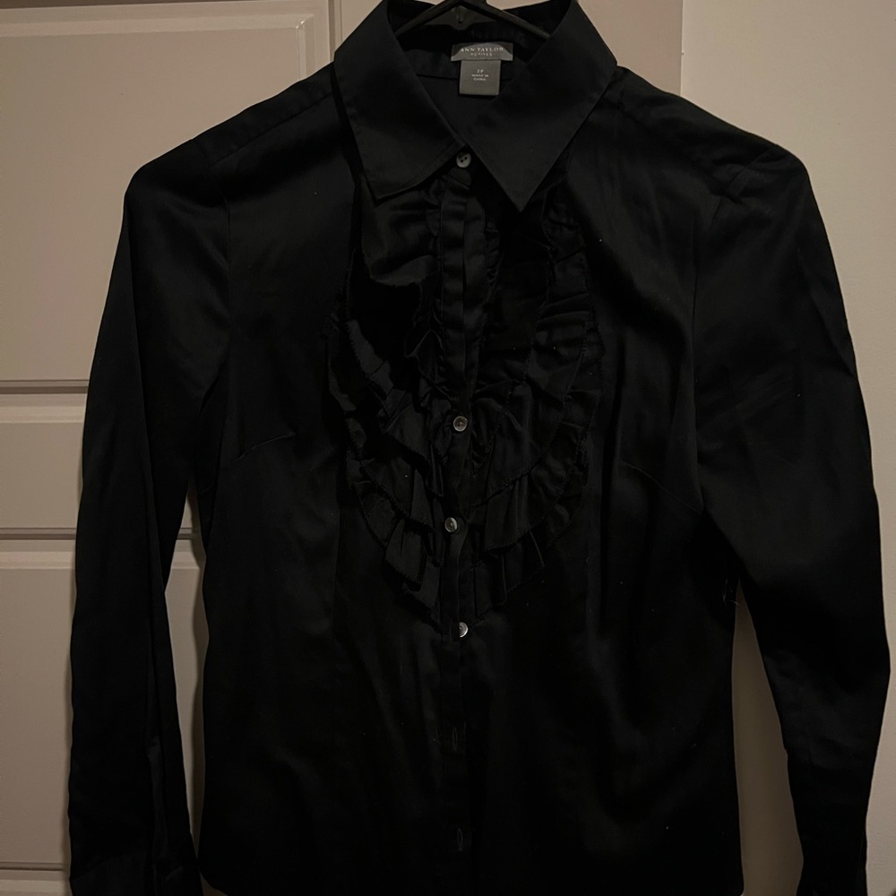Ann Taylor Elegant Black Dress Shirt
